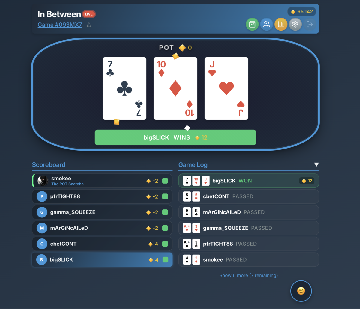 In Between game table: a 10 lands in between a 7 and a Jack to win the pot, with a six-player scoreboard and game log